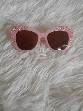 Pink Floral Coquette Accent Women's Sunglasses